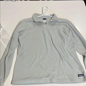 Patagonia Light Gray Fleece Pullover